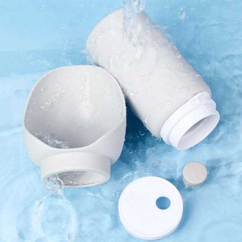 Bottiglia d'Acqua da Viaggio per Animali: Dispenser d'Acqua Pieghevole per Cani con Vassoio - Soluzione Portatile Antigoccia per Idratazione all'Aperto